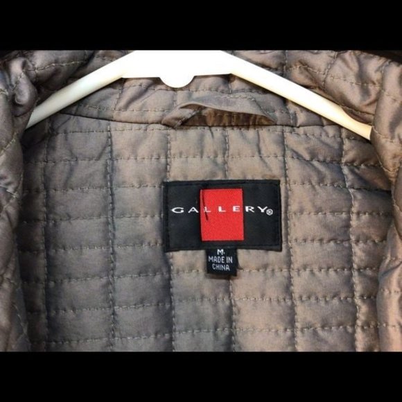 Gallery women’s coat, Sz M - Picture 3 of 3